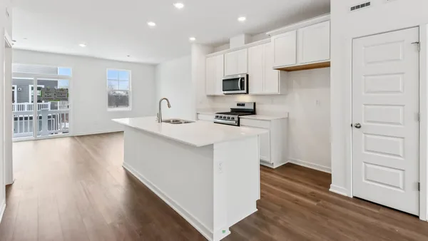 $424,990 | 537 Yosemite Way, Mundelein, IL 60060