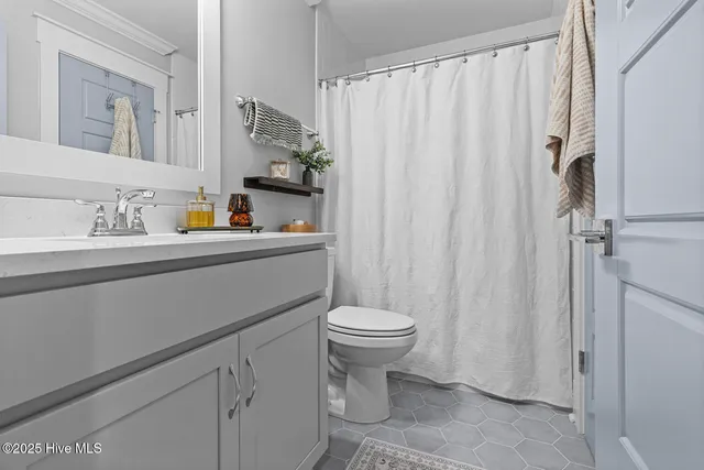 $782,500 | 592 Moss Lake Lane, Holly Ridge, NC 28445