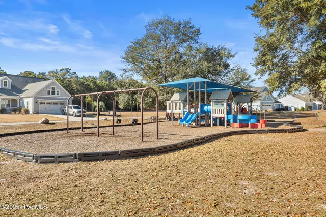 $782,500 | 592 Moss Lake Lane, Holly Ridge, NC 28445