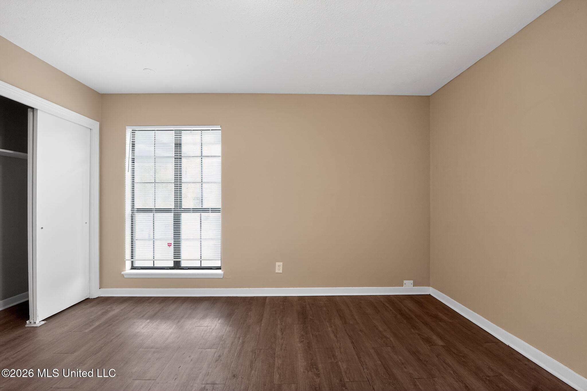 1541 Dianne Drive Jackson, MS 39204 - Photo 33 of 52 36_1541_Dianne_Dr_Jackson_MS_39204-Bedro