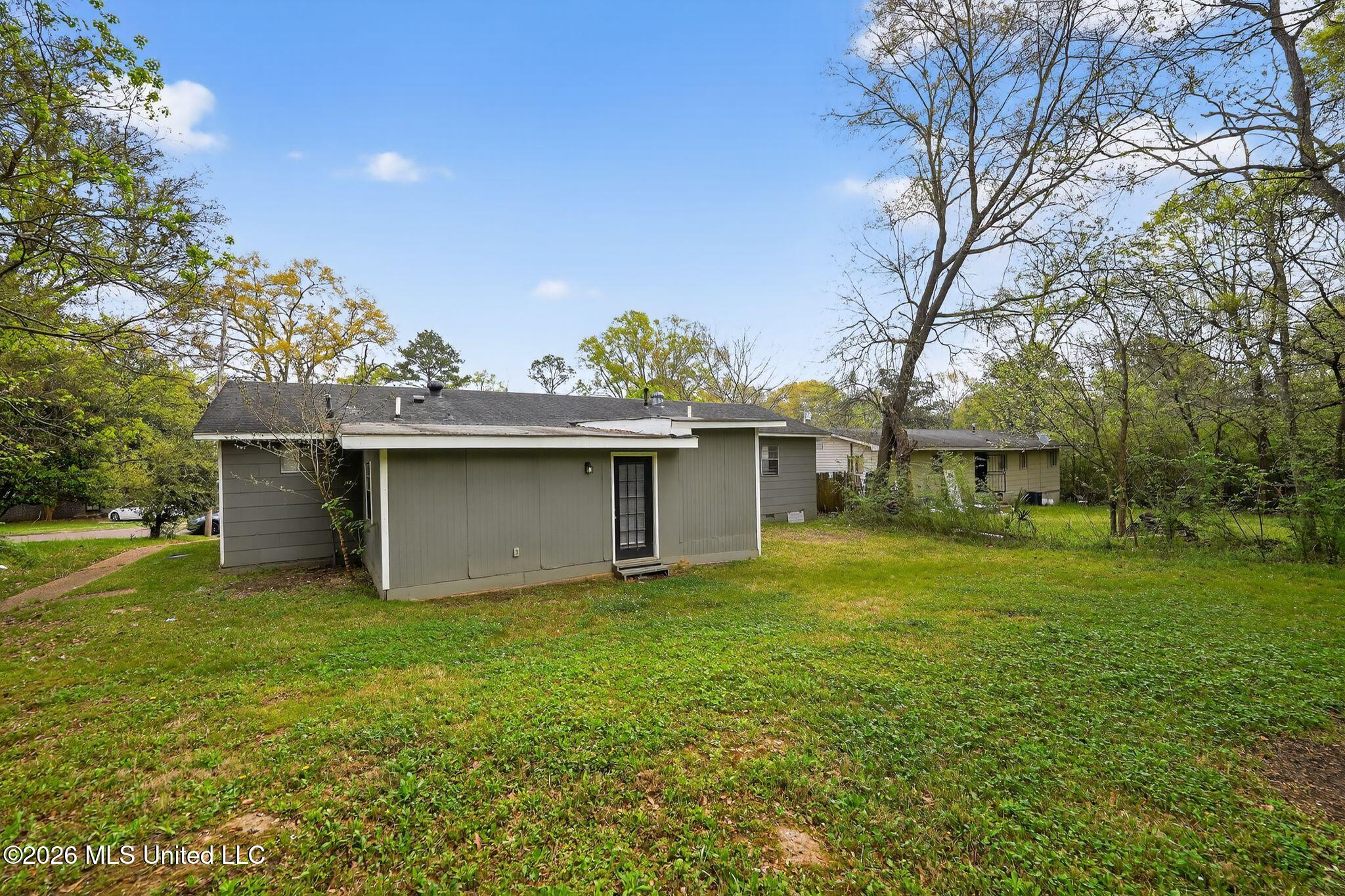 1541 Dianne Drive Jackson, MS 39204 - Photo 51 of 52 04_1541_Dianne_Dr_Jackson_MS_39204-Exter