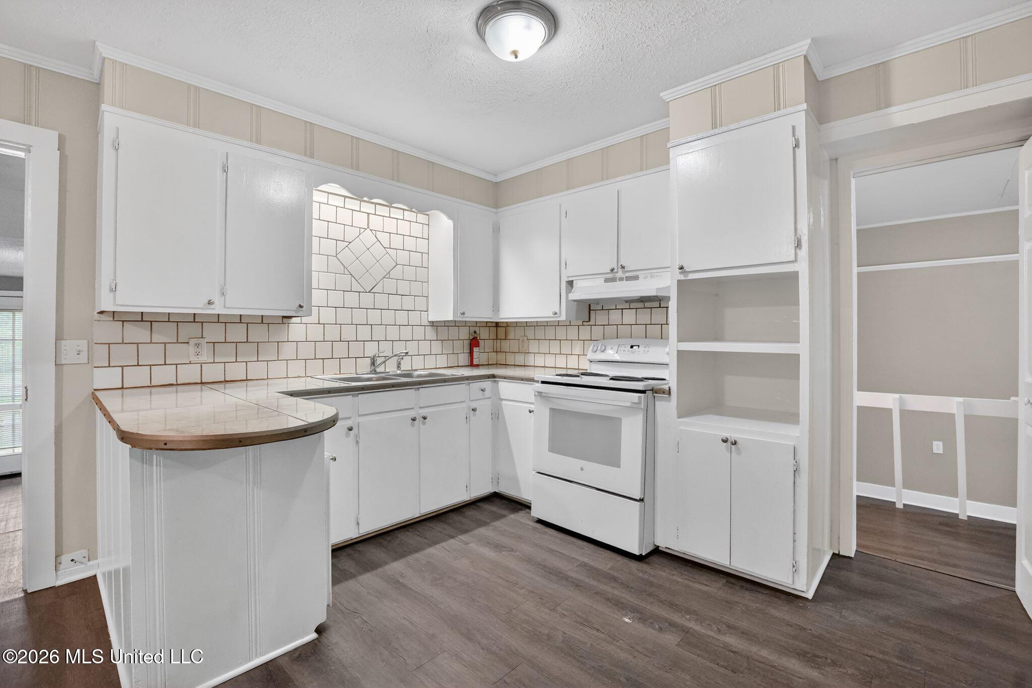 1541 Dianne Drive Jackson, MS 39204 - Photo 8 of 52 27_1541_Dianne_Dr_Jackson_MS_39204-Kitch