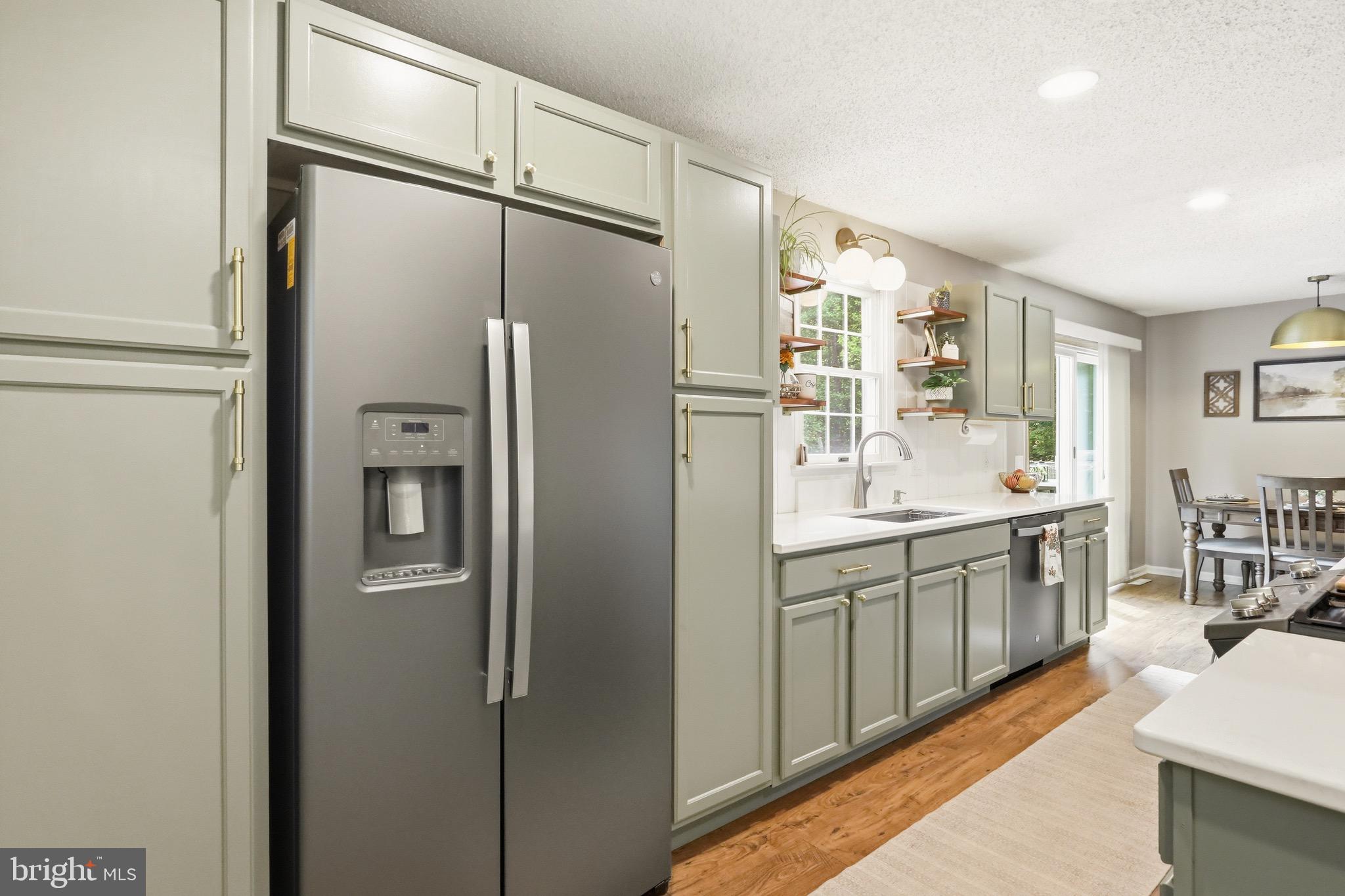 78 Lizzie Mills Road Castleton, VA 22716 - Photo 12 of 53 Spectacular cabinet storage space