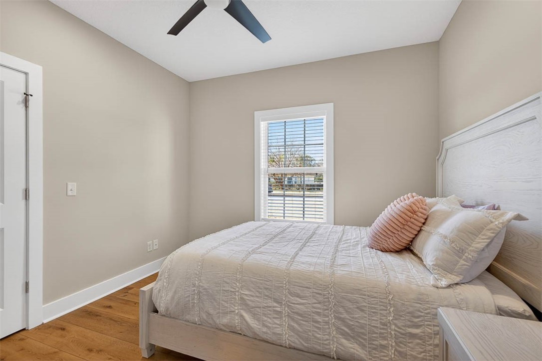 332 Edge Water Drive Brunswick, GA 31525 - Photo 16 of 50