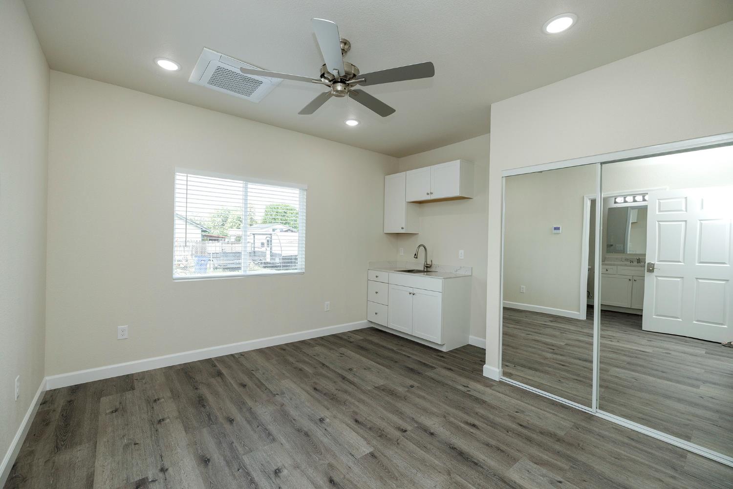 720 North 2nd Street Patterson, CA 95363 - Photo 66 of 84 Suite 4