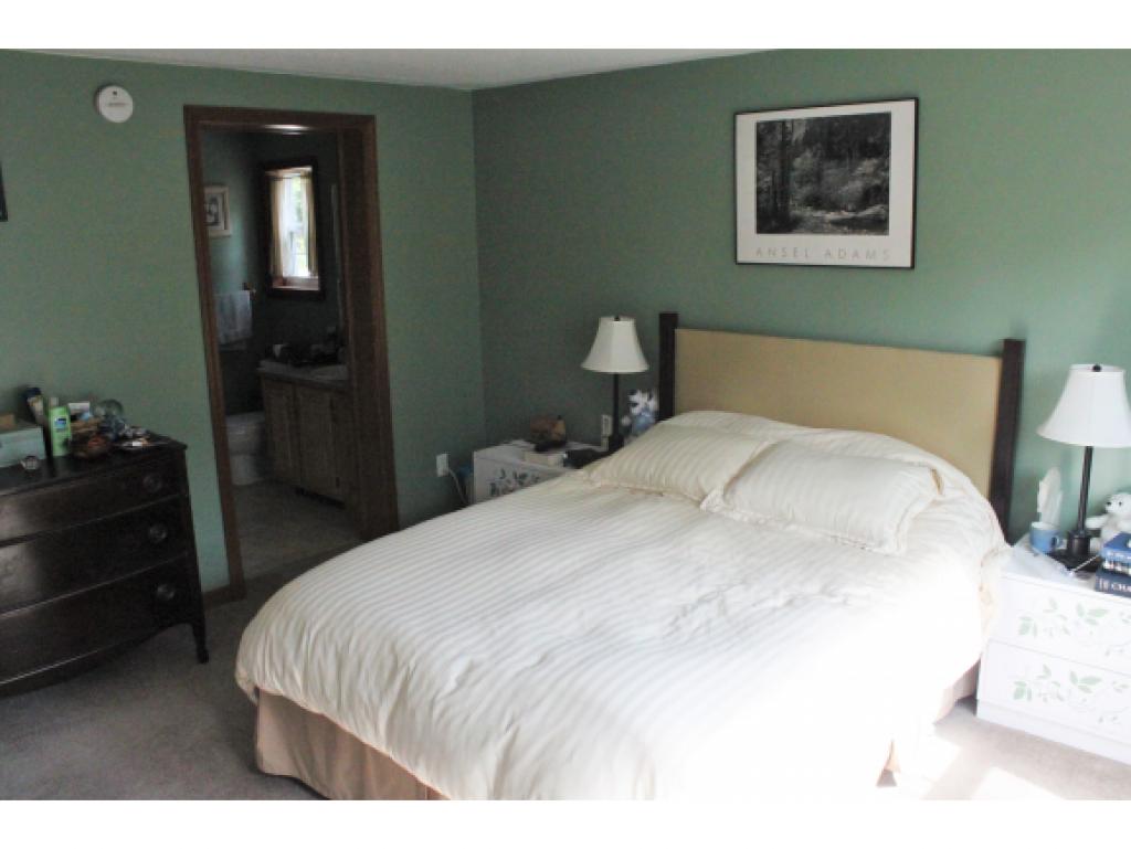 7 Hiltons Lane Rochester, NH 03868 - Photo 14 of 29
