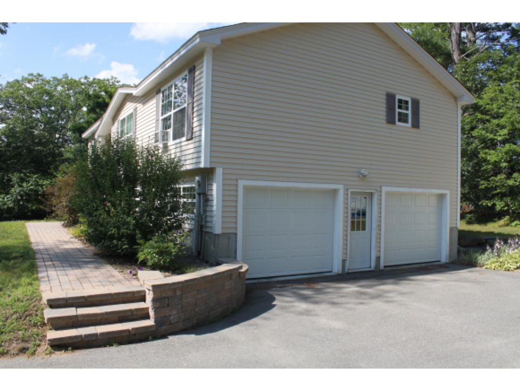 7 Hiltons Lane Rochester, NH 03868 - Photo 3 of 29