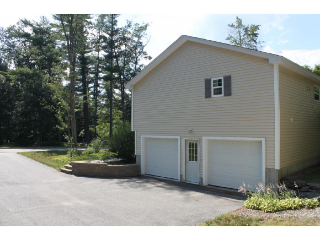 7 Hiltons Lane Rochester, NH 03868 - Photo 4 of 29