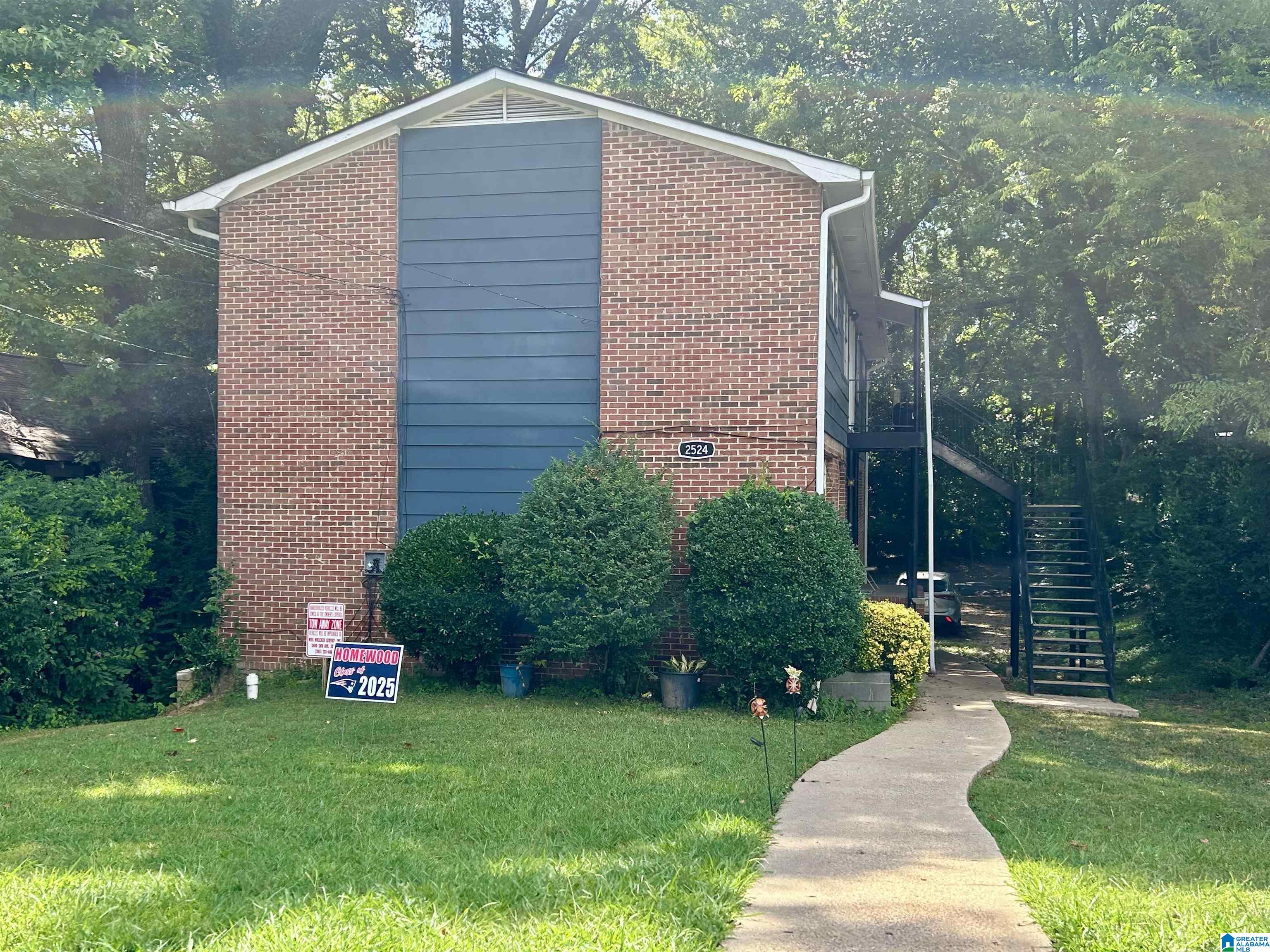 2524 18th Place South Birmingham, AL 35209 - Photo 3 of 17