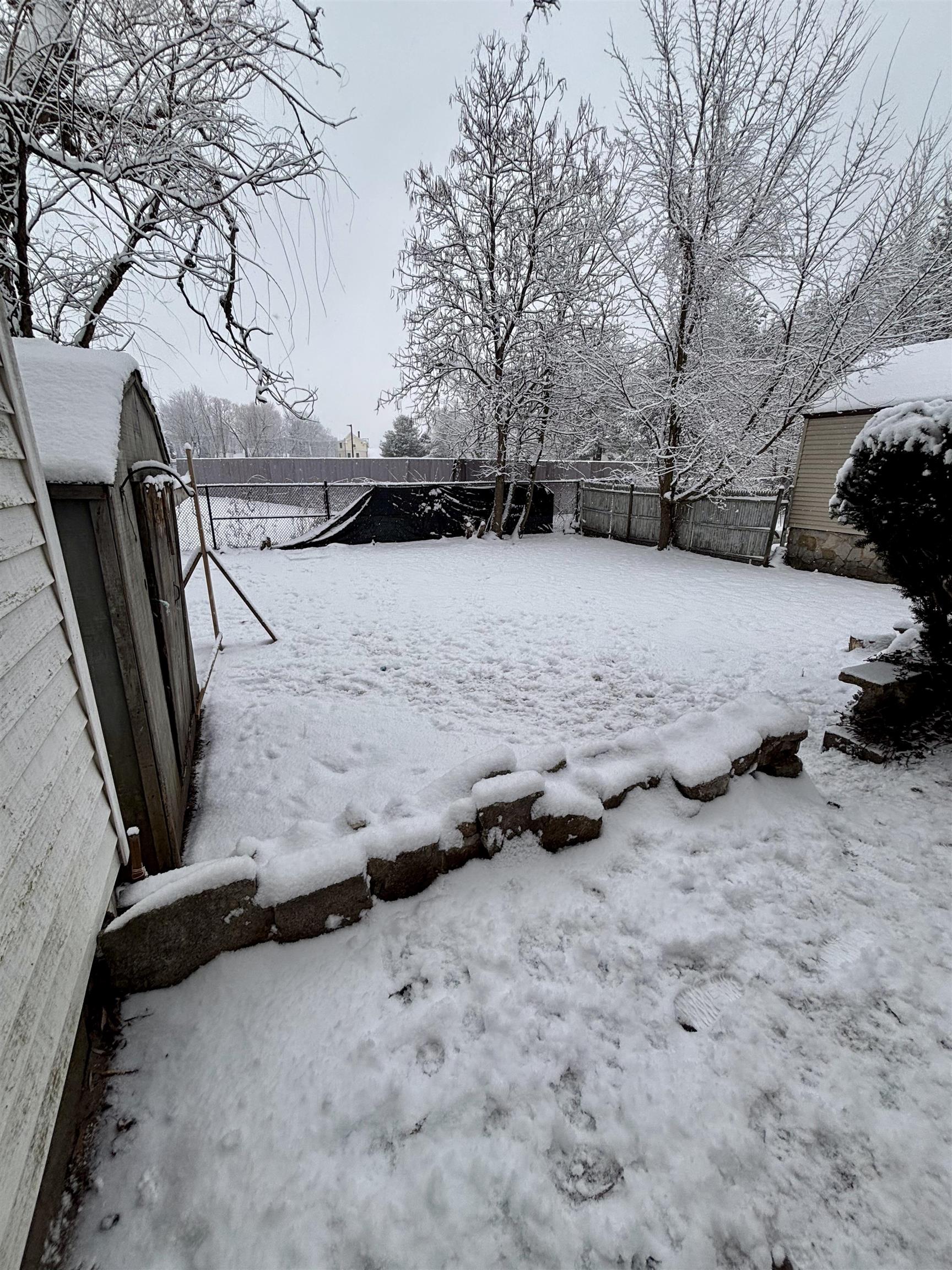 226 Jewett Street Manchester, NH 03103 - Photo 4 of 15