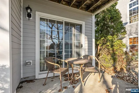 $349,000 | 1155 Garrison Court, Mahwah, NJ 07430