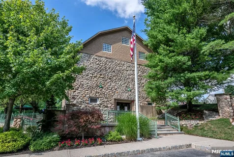 $349,000 | 1155 Garrison Court, Mahwah, NJ 07430