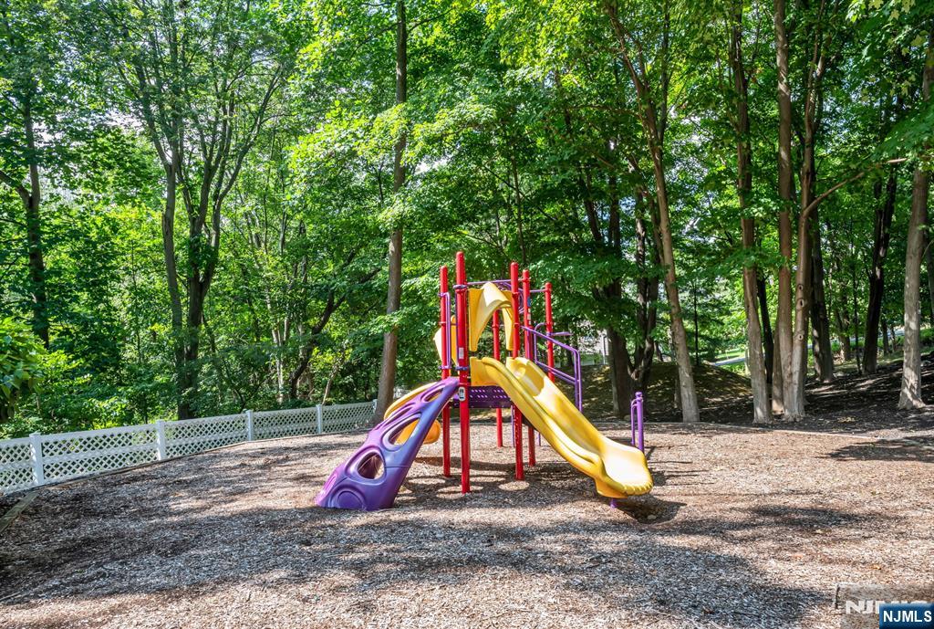 1155 Garrison Court Mahwah, NJ 07430 - Photo 24 of 26 a view of park with entertaining space