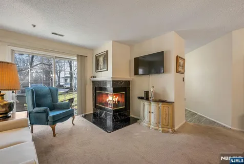 $349,000 | 1155 Garrison Court, Mahwah, NJ 07430