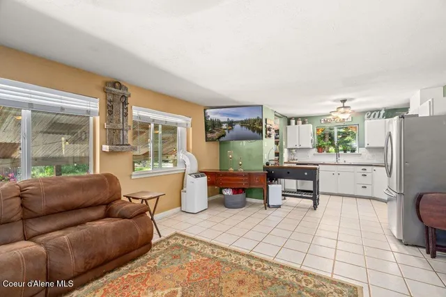 $950,000 | 8626 East Son Shine Way, Athol, ID 83801