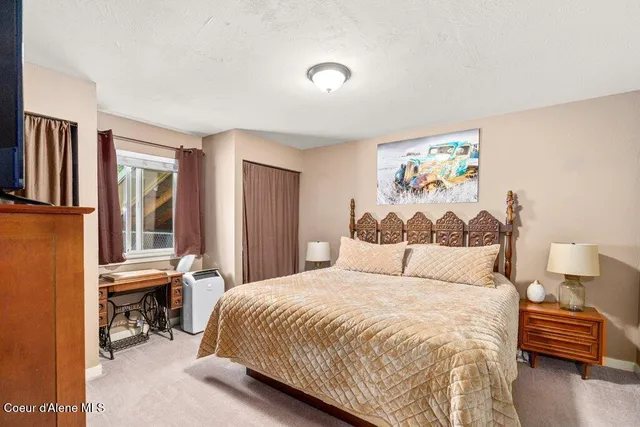 $950,000 | 8626 East Son Shine Way, Athol, ID 83801