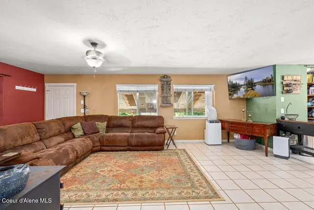 $950,000 | 8626 East Son Shine Way, Athol, ID 83801