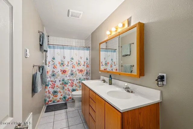 $950,000 | 8626 East Son Shine Way, Athol, ID 83801