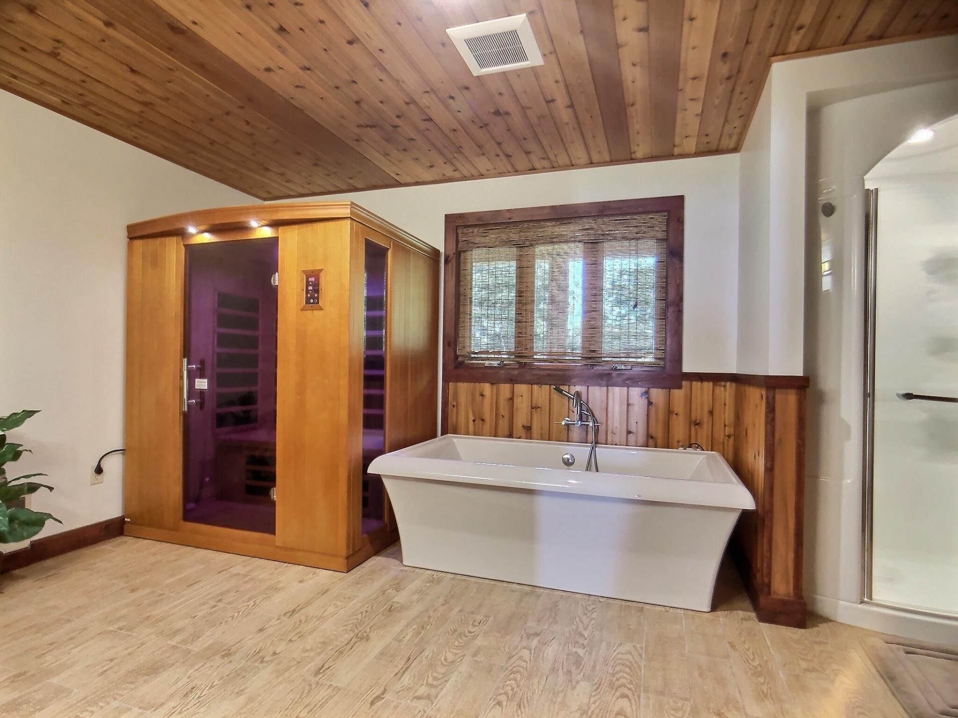 1099 East Shore Road Isle La Motte, VT 05463 - Photo 15 of 24