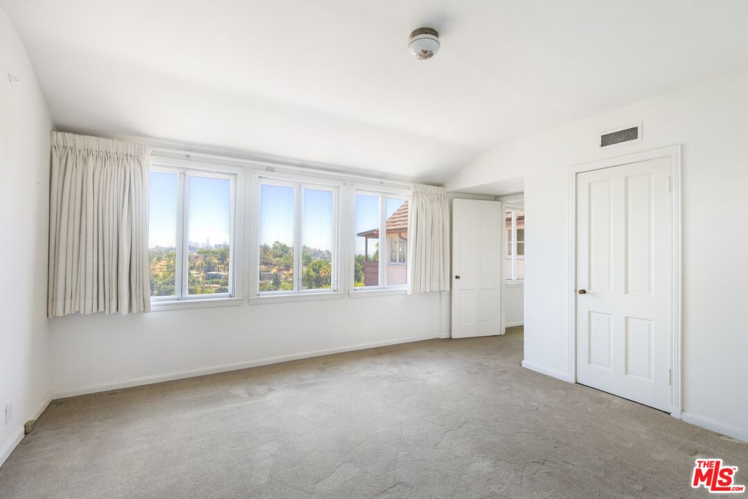 3688 Lowry Road Los Angeles, CA 90027 - Photo 35 of 53 Gallery Image 35