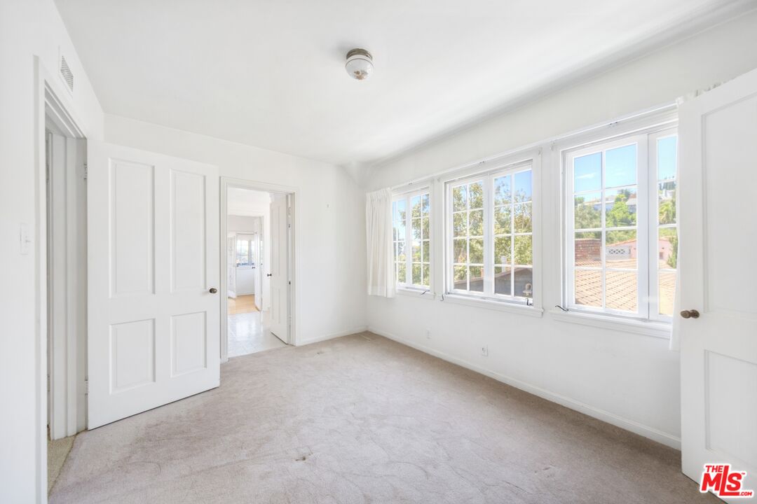 3688 Lowry Road Los Angeles, CA 90027 - Photo 36 of 53 Gallery Image 36