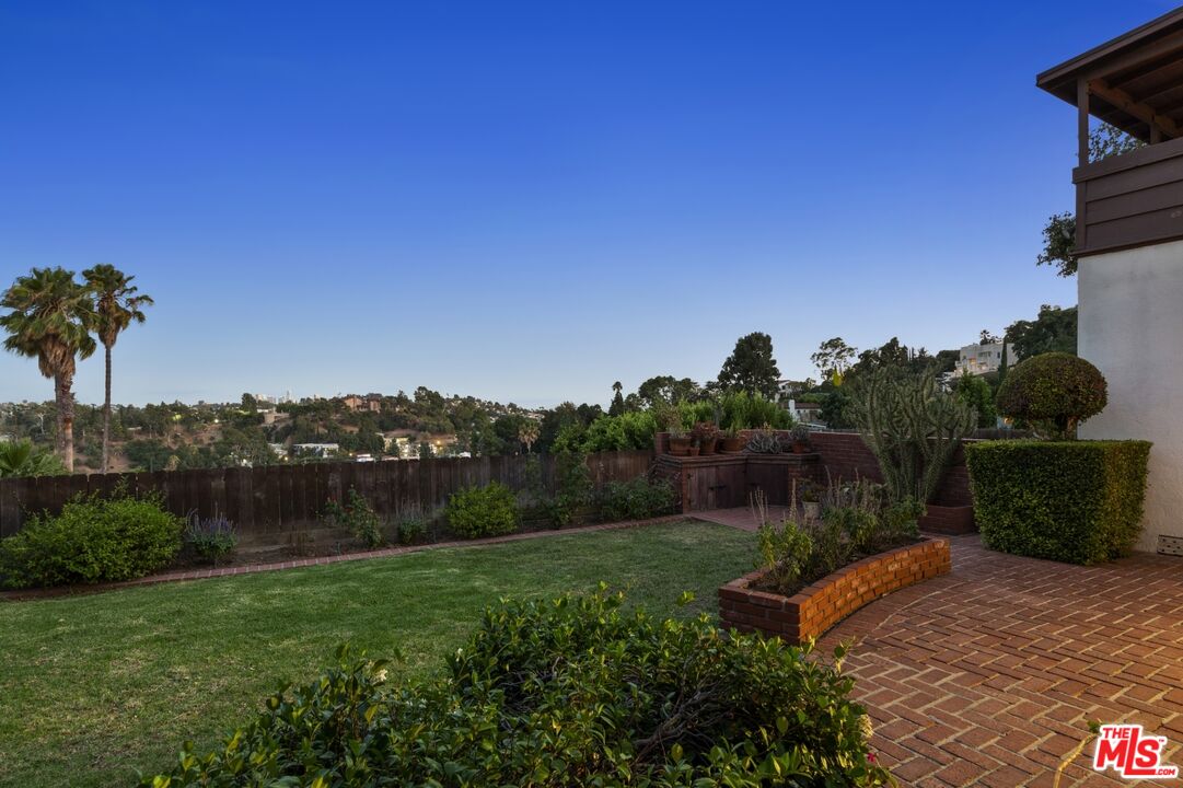 3688 Lowry Road Los Angeles, CA 90027 - Photo 42 of 53 Gallery Image 42