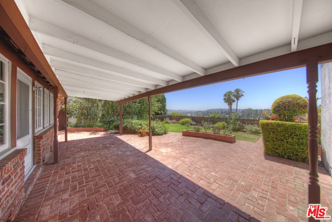 3688 Lowry Road Los Angeles, CA 90027 - Photo 45 of 53 Gallery Image 45