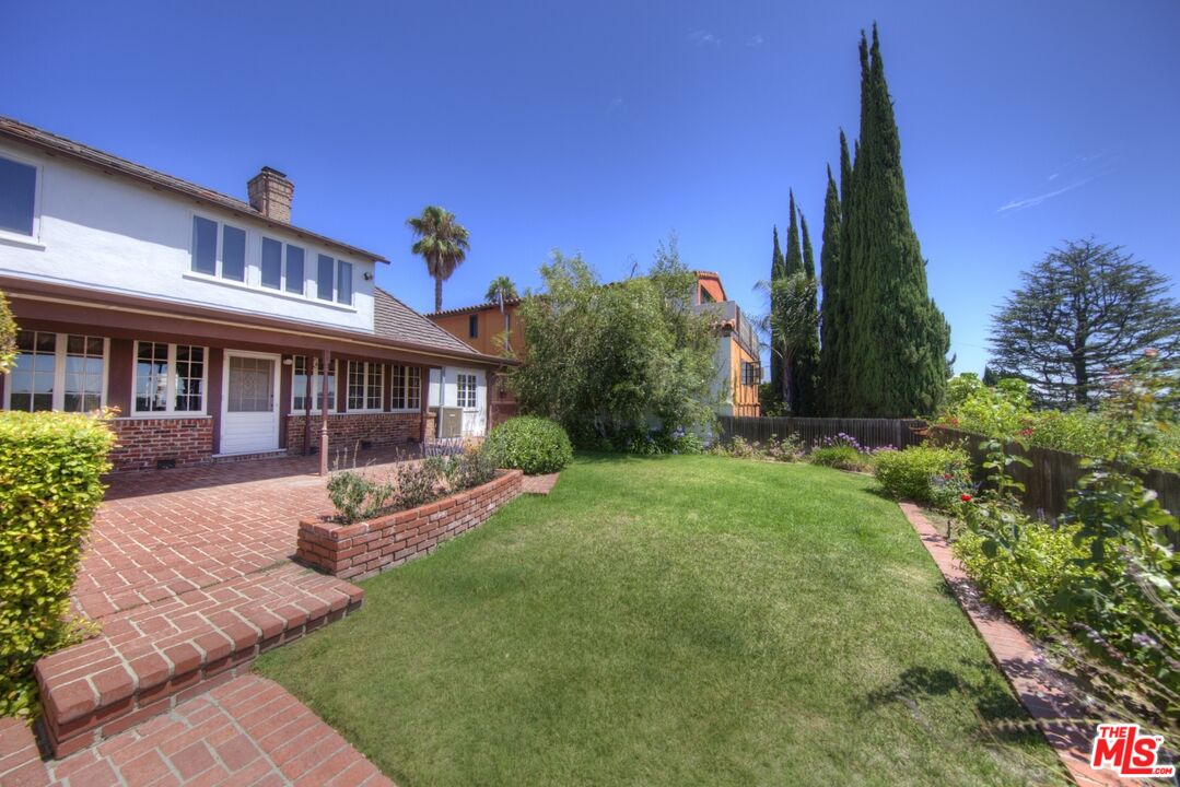 3688 Lowry Road Los Angeles, CA 90027 - Photo 46 of 53 Gallery Image 46