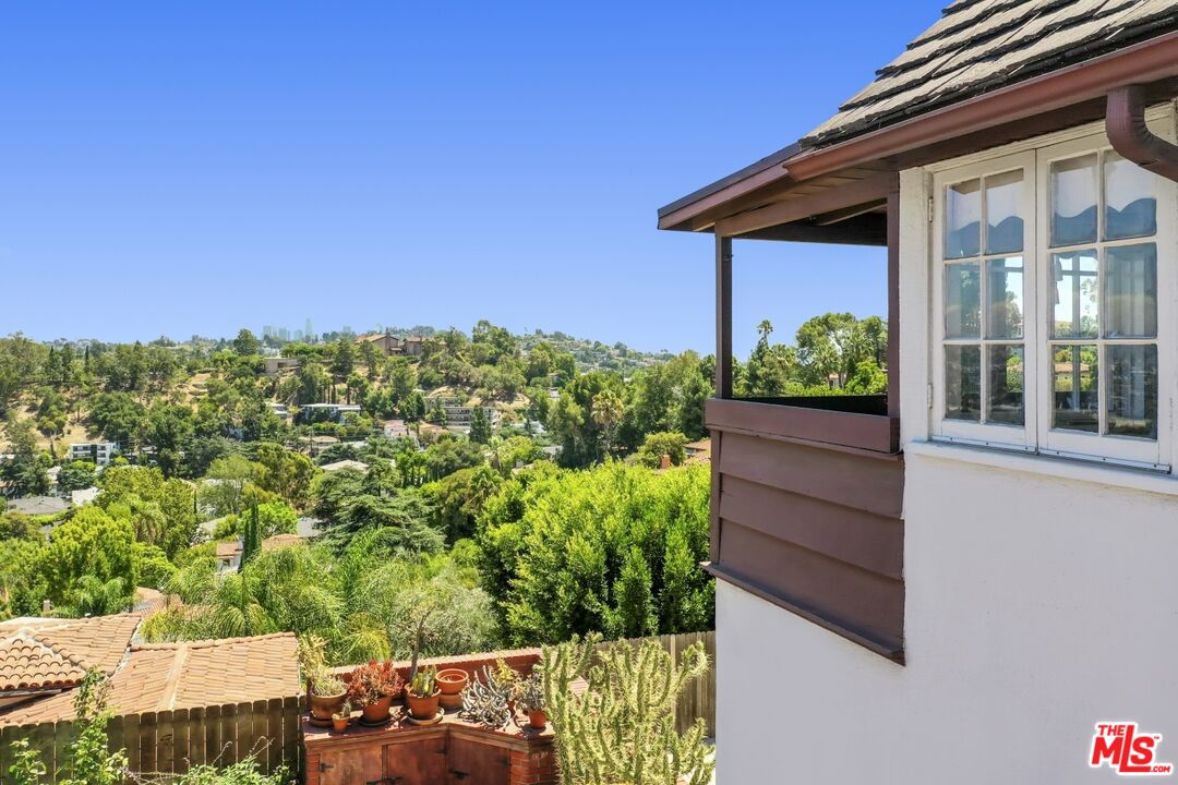 3688 Lowry Road Los Angeles, CA 90027 - Photo 50 of 53 Gallery Image 50