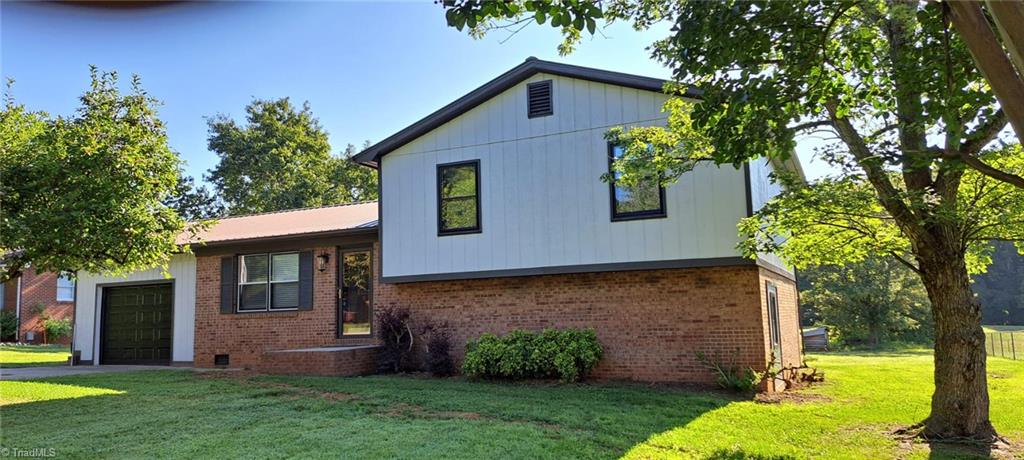 5821 Moravia Road Winston-Salem, NC 27127 - Photo 1 of 27 Gallery Image 1