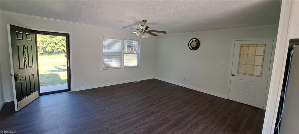 5821 Moravia Road Winston-Salem, NC 27127 - Photo 5 of 27 Gallery Image 5