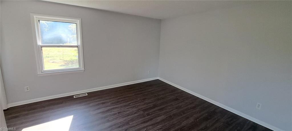 5821 Moravia Road Winston-Salem, NC 27127 - Photo 10 of 27 Gallery Image 10