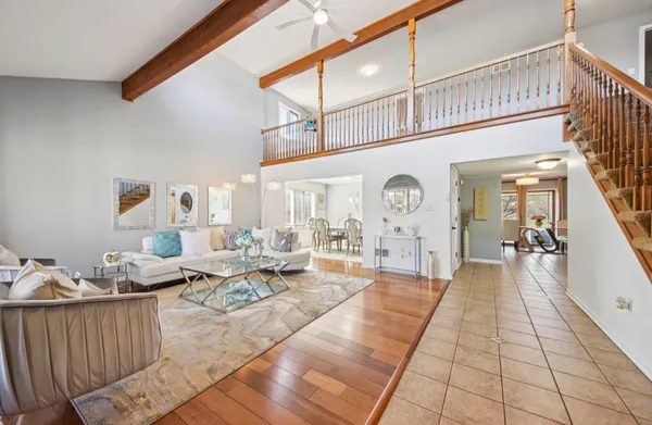 $674,900 | 19328 Woodfield Court, Tinley Park, IL 60487