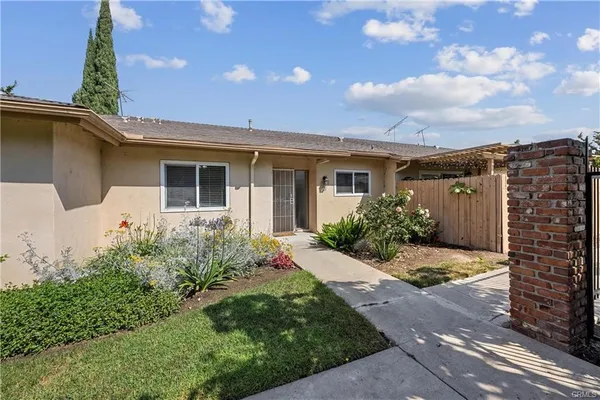 $620,000 | 1881 Mitchell Avenue, Unit 34, Tustin, CA 92780
