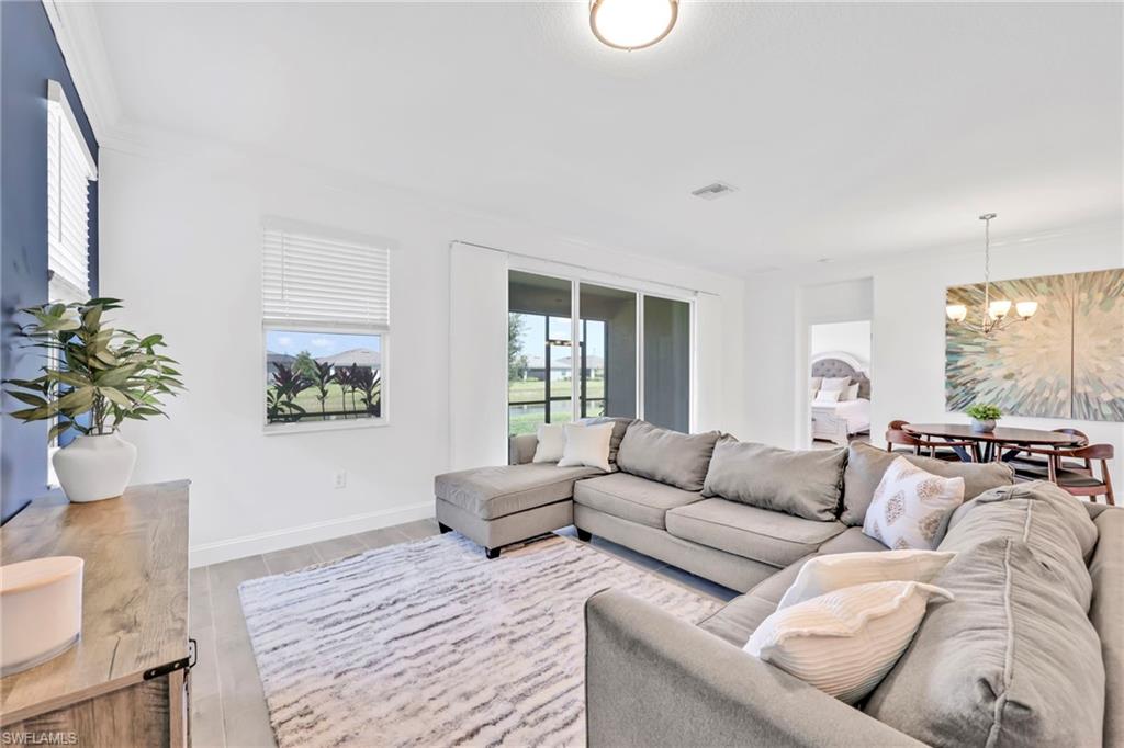 2127 Hamlin Street Naples, FL 34120 - Photo 14 of 47