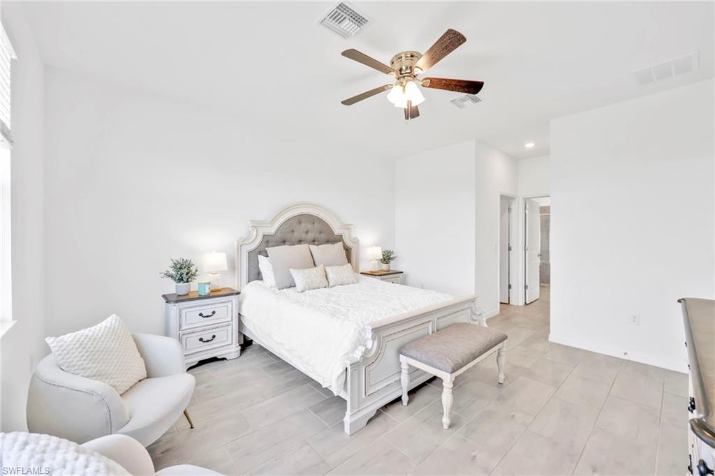 2127 Hamlin Street Naples, FL 34120 - Photo 19 of 47