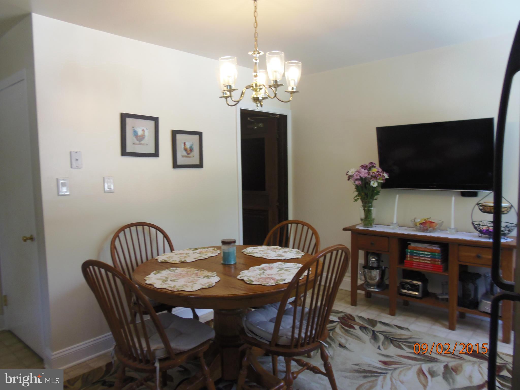 7711 Woodyard Road Clinton, MD 20735 - Photo 18 of 30 Kitchen