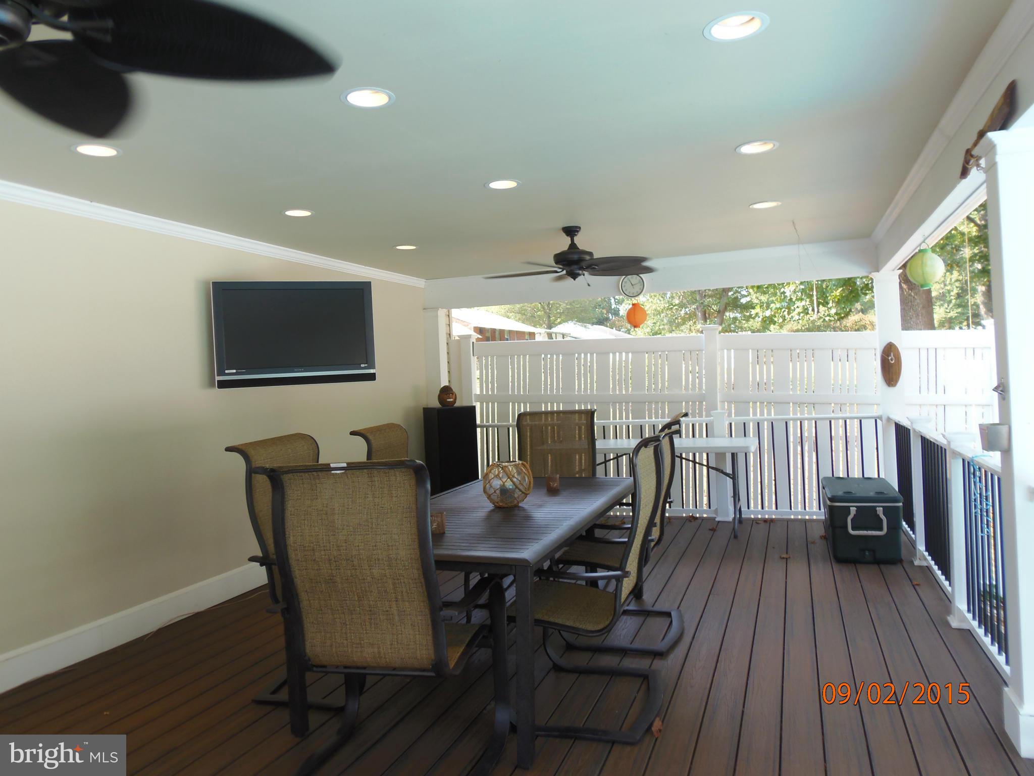 7711 Woodyard Road Clinton, MD 20735 - Photo 5 of 30 Trex Deck