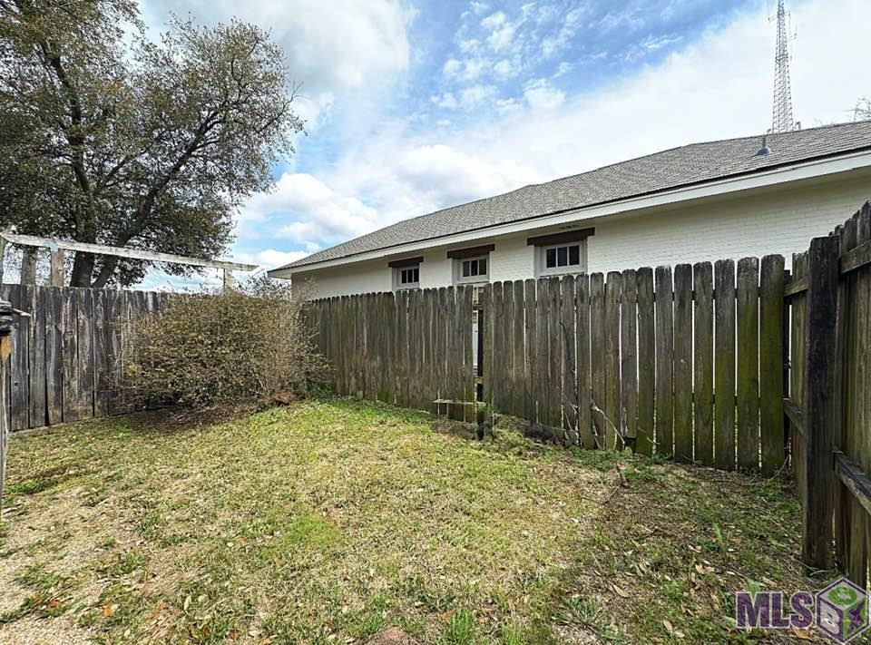 8024 Picardy Avenue, Unit E Baton Rouge, LA 70809 - Photo 17 of 17