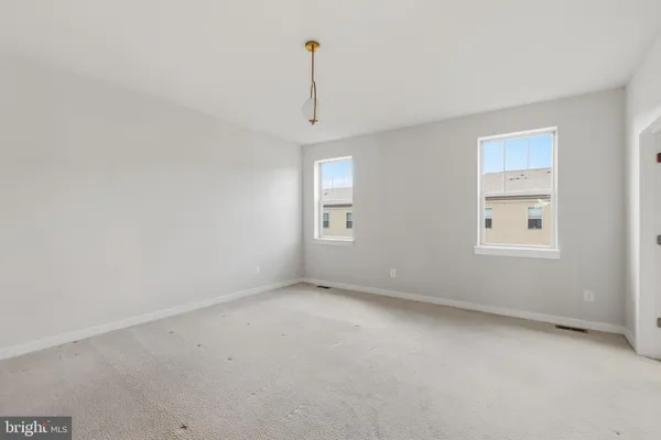 $599,995 | 2214 Abboccato Terrace Southeast, Leesburg, VA 20175