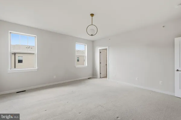 $599,995 | 2214 Abboccato Terrace Southeast, Leesburg, VA 20175
