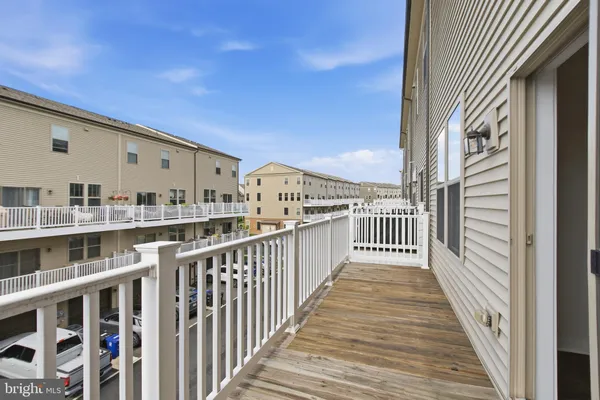 $599,995 | 2214 Abboccato Terrace Southeast, Leesburg, VA 20175