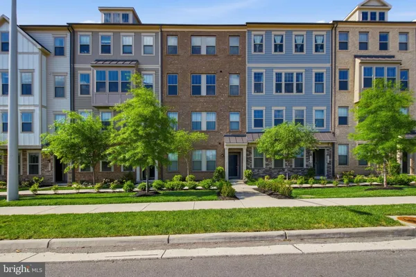 $599,995 | 2214 Abboccato Terrace Southeast, Leesburg, VA 20175