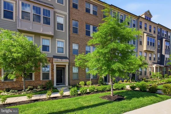 $599,995 | 2214 Abboccato Terrace Southeast, Leesburg, VA 20175