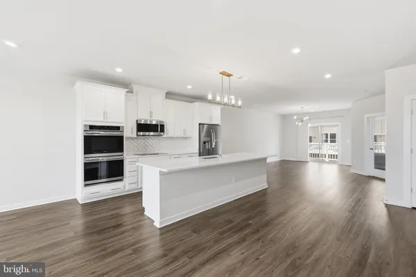 $599,995 | 2214 Abboccato Terrace Southeast, Leesburg, VA 20175