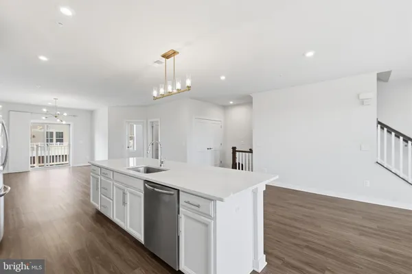 $599,995 | 2214 Abboccato Terrace Southeast, Leesburg, VA 20175