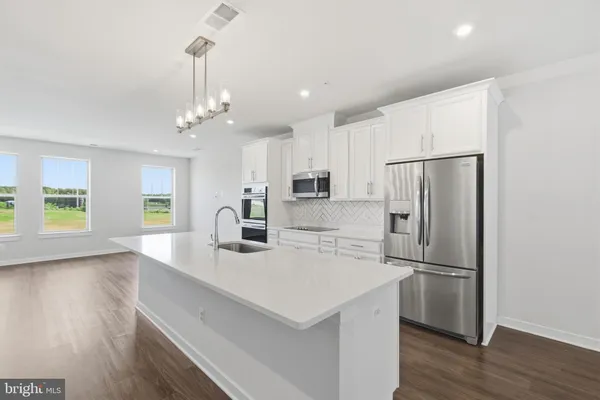 $599,995 | 2214 Abboccato Terrace Southeast, Leesburg, VA 20175