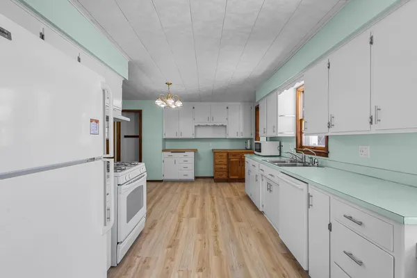 $289,900 | 4576 Algoma Road, New Franken, WI 54229