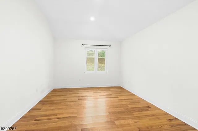 $4,950 | 71 St Marys Place, Unit 2, Nutley, NJ 07110