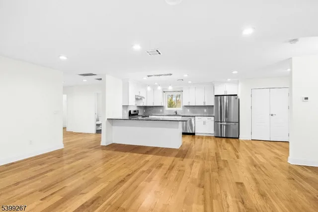 $4,950 | 71 St Marys Place, Unit 2, Nutley, NJ 07110